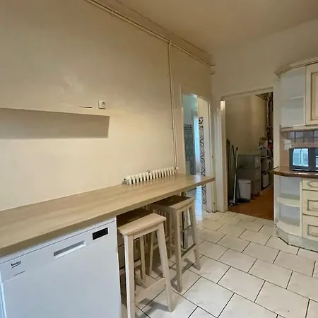 Spacieuse Maison 6 *