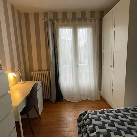Spacieuse Maison 6 *
