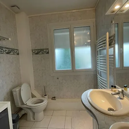 Spacieuse Maison 6 Holiday home