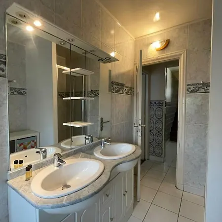 Spacieuse Maison 6 度假居 勒阿弗尔